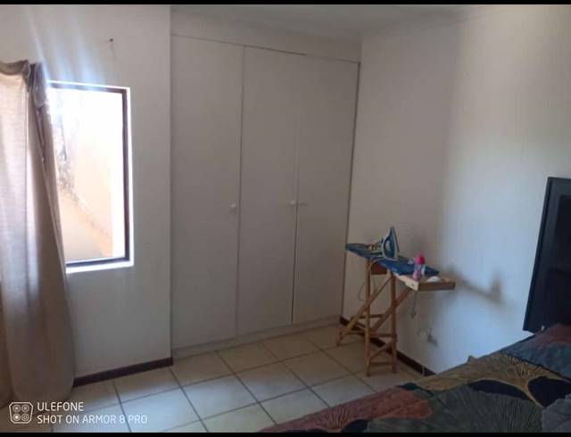 2 BEDROOM APARTMENT FOR SALE IN HELDERWYK